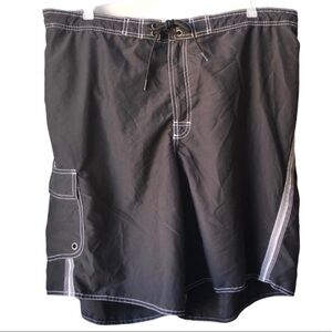 Dillards Store Brand Men's Swimming Trunks Sz 2 xL